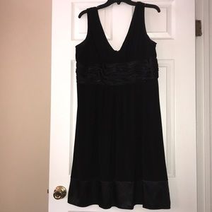Jones Wear black dress